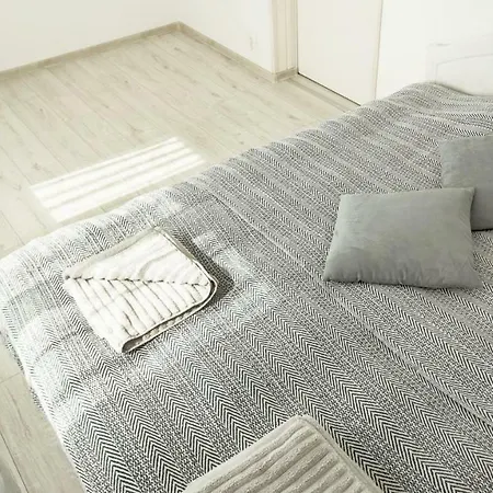 Stay- With Garden Apartamento